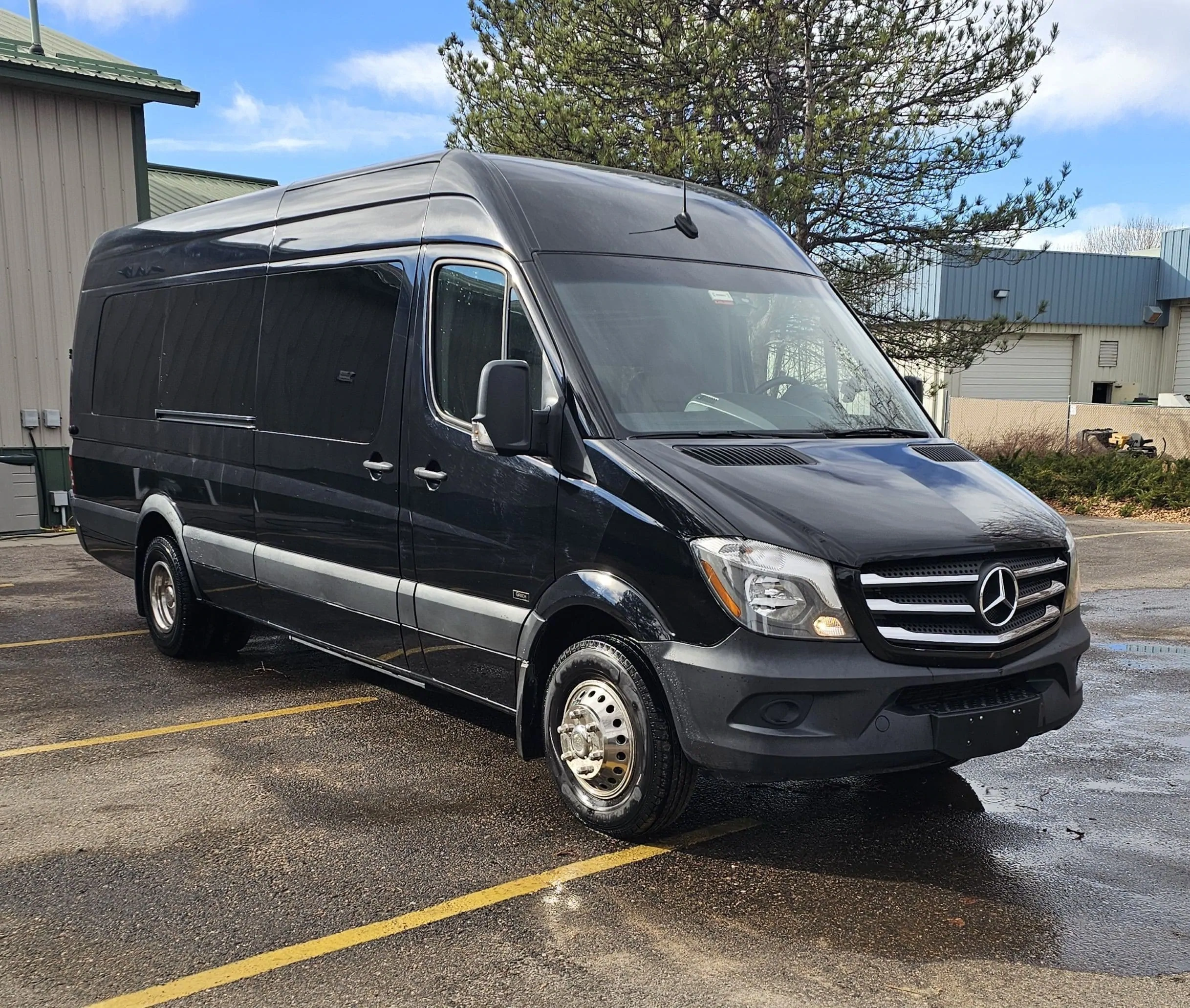 new van 2017 SPRINTER BUS BY BATTISTI
BATTISTI WIDE BODY MB SPRINTER BUS
57,000 MILES
13 + 2 PASSENGER
REAR LUGGAGE
CO-PILOT RACK
EXECUTIVE STYLE SEATING
ICE COOLER BET